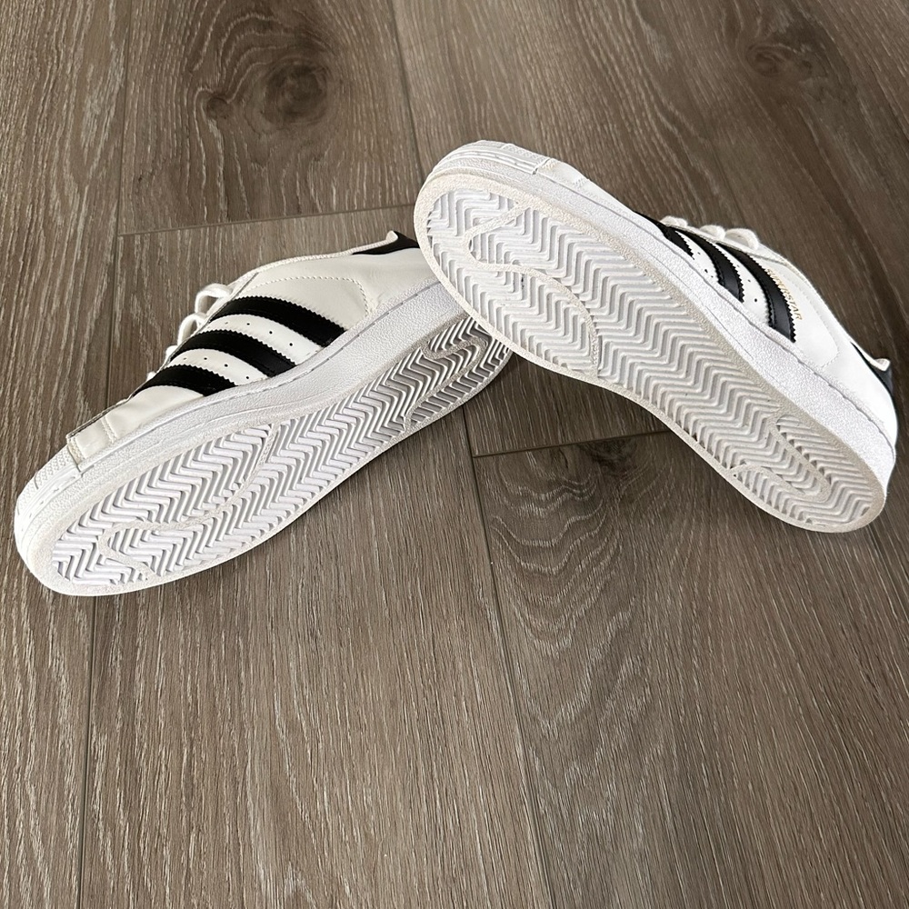 Adidas Superstar Shell Tops - Picture 7 of 7